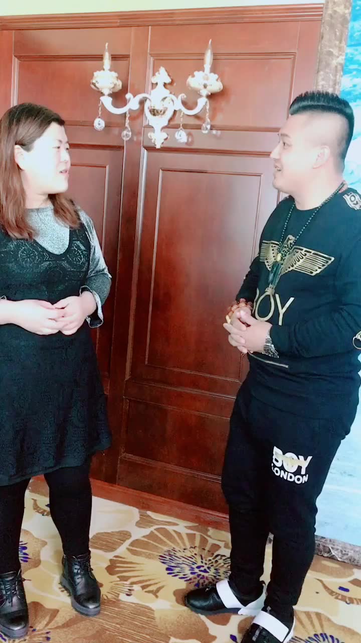 星光大道2009年度季军刘向圆妹妹，减肥挺成功，当模特了