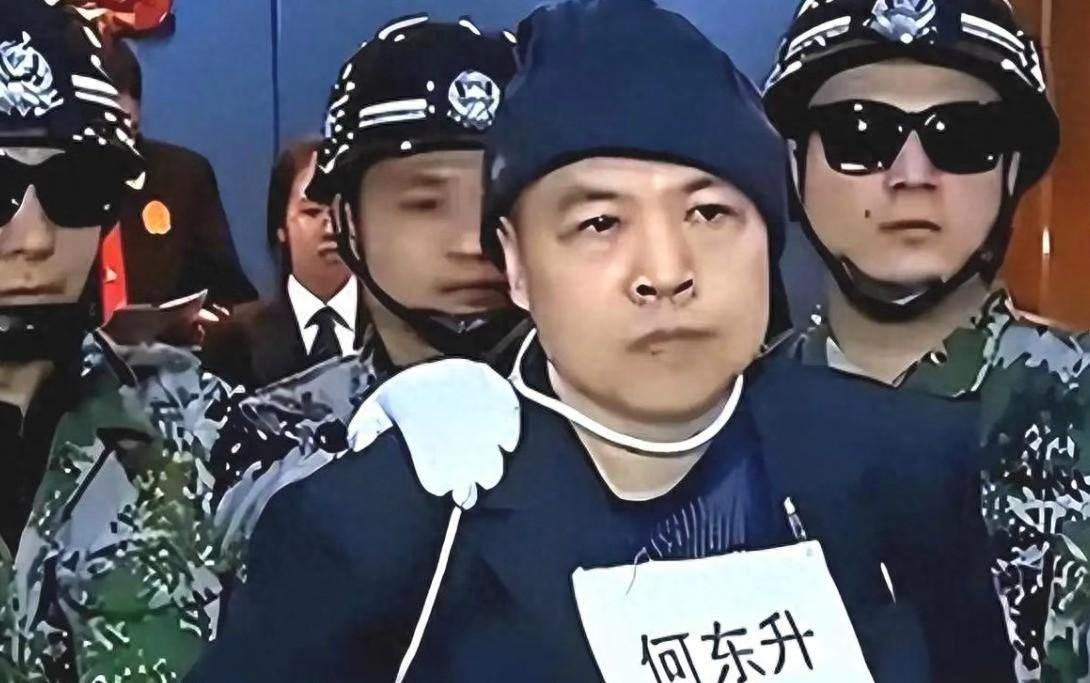2002年夏天，济南一户人家，亲戚躺在水泥台上纳凉，随口说了这么一句。可谁能想