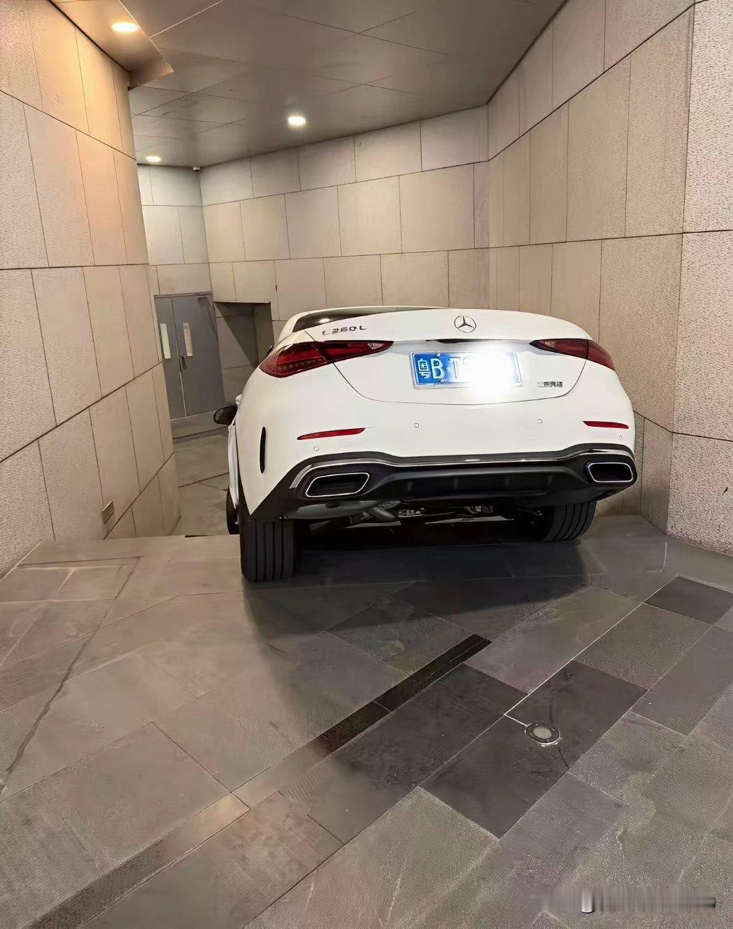 不开玩笑，我感觉这箭头有问题！