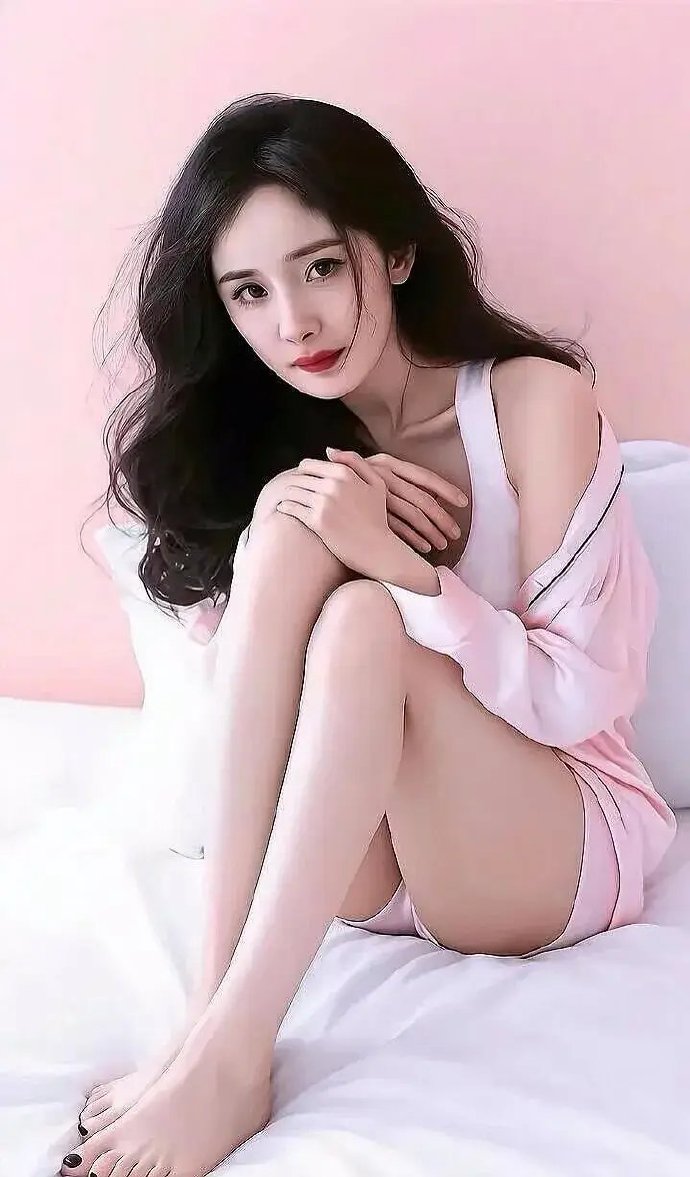 杨幂早期XG写真来看看！