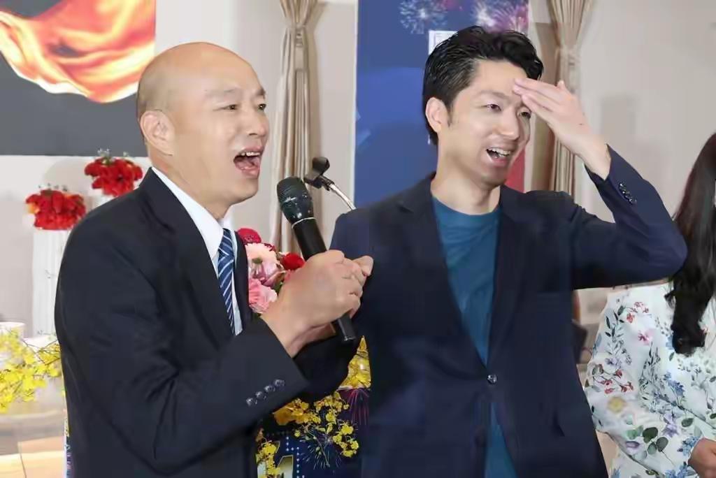 韩国瑜昨天的演讲果然是脱稿，据说是幕僚准备了两套稿子，一套给了筹委会，一套私下给