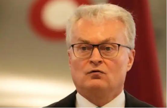 2月3号，立陶宛总统：我们对和中方“零一样的外交关系”，感到不满！中方必须有实质