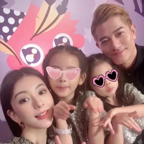 60岁时郭富城拼三胎，八成还是女儿，还得岳父岳母给带娃。方媛一直把父母带在身边，