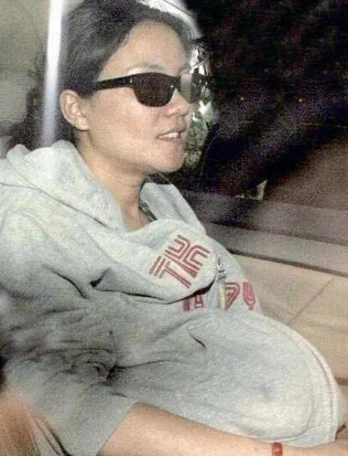 王菲当年怀孕时的照片​​​