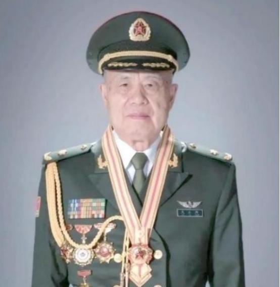 国外军事专家曾推算，美俄一旦开战，全球可能死亡50亿人，但如果战争发生在中美之间