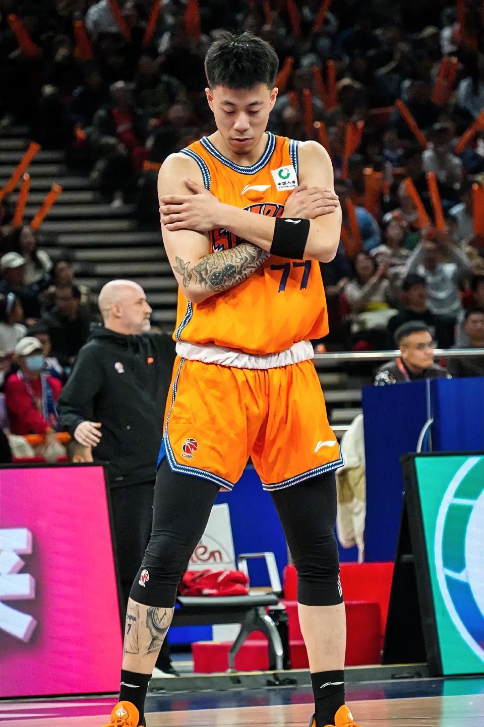 太精彩了，上海90-70北控，这3位球员是赢球功臣！1.张镇麟，今日状态回暖