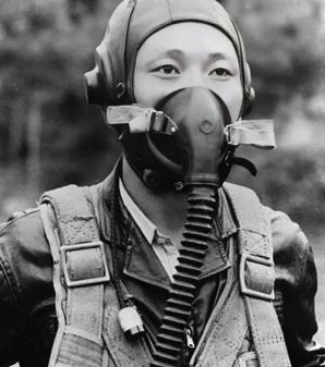 1953年，年仅21岁的朝鲜飞行员，开着当时世界上最先进的战机投诚美国，并获得1