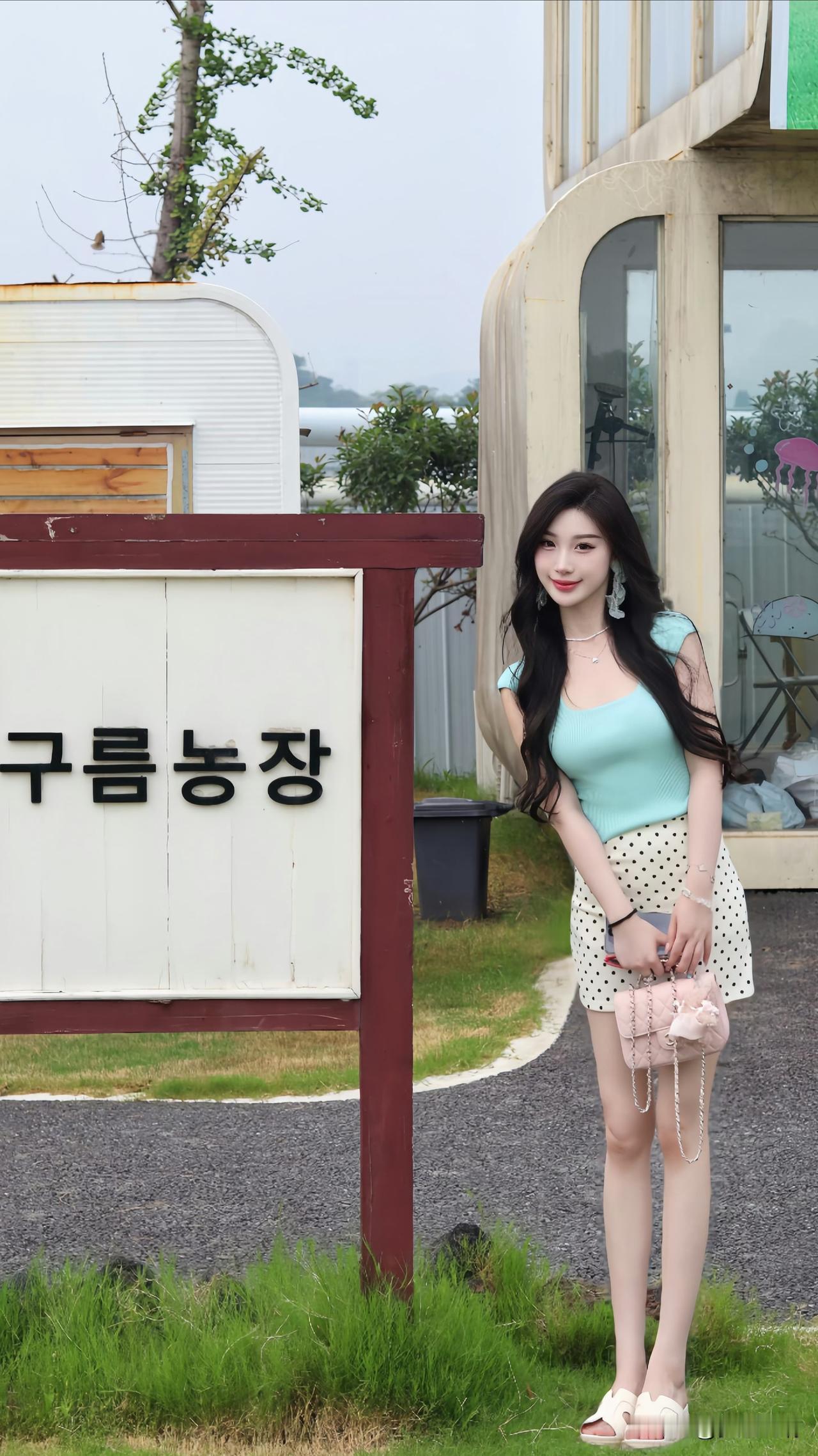 少女心爆棚的旅行穿搭，打卡梦幻的韩国小村庄！💖🏡📸