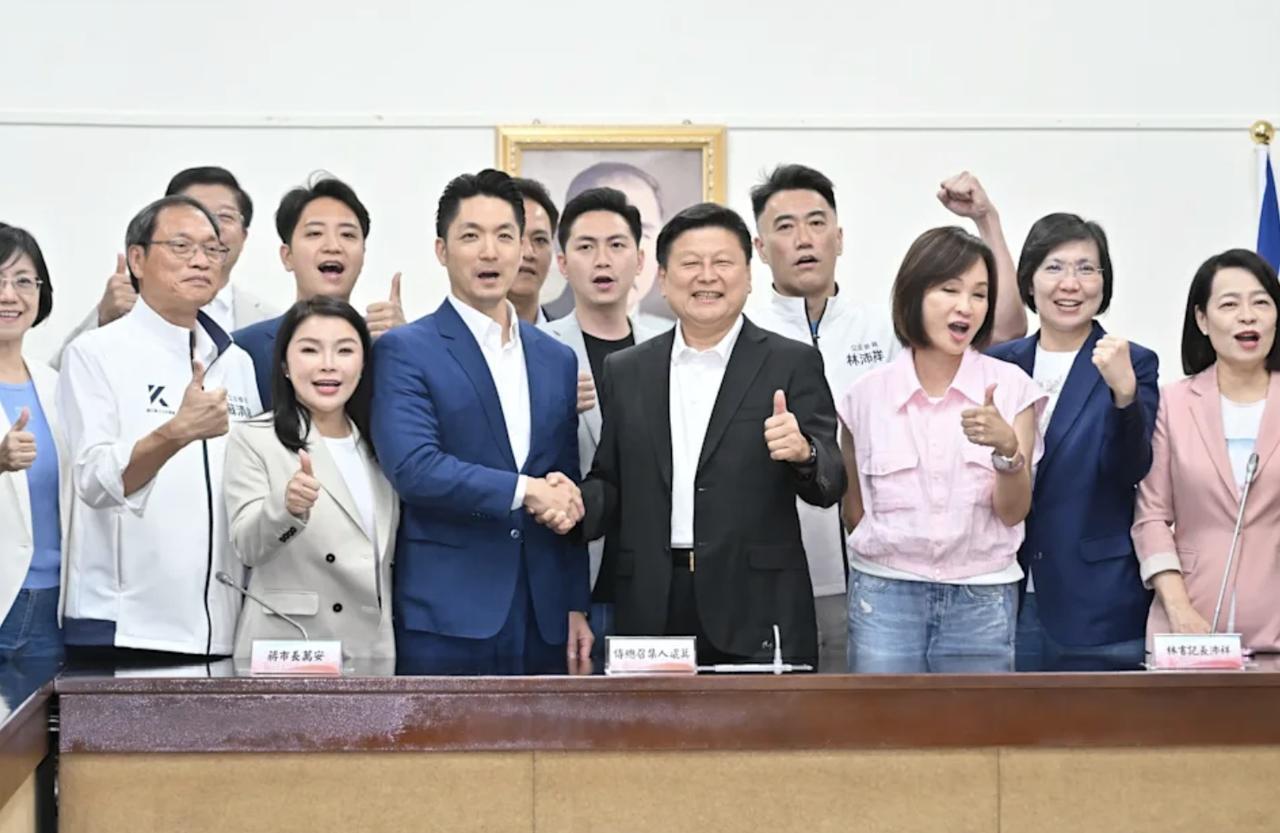 毒油案持续延烧！国民党发起7月25日凯道游行，多位蓝营县市长响应。中联油脂致