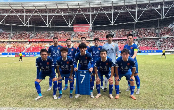 随着成都5-0巴中，达州3-2绝杀南充，遂宁1-1绝平广安，川超最新积分榜出炉！