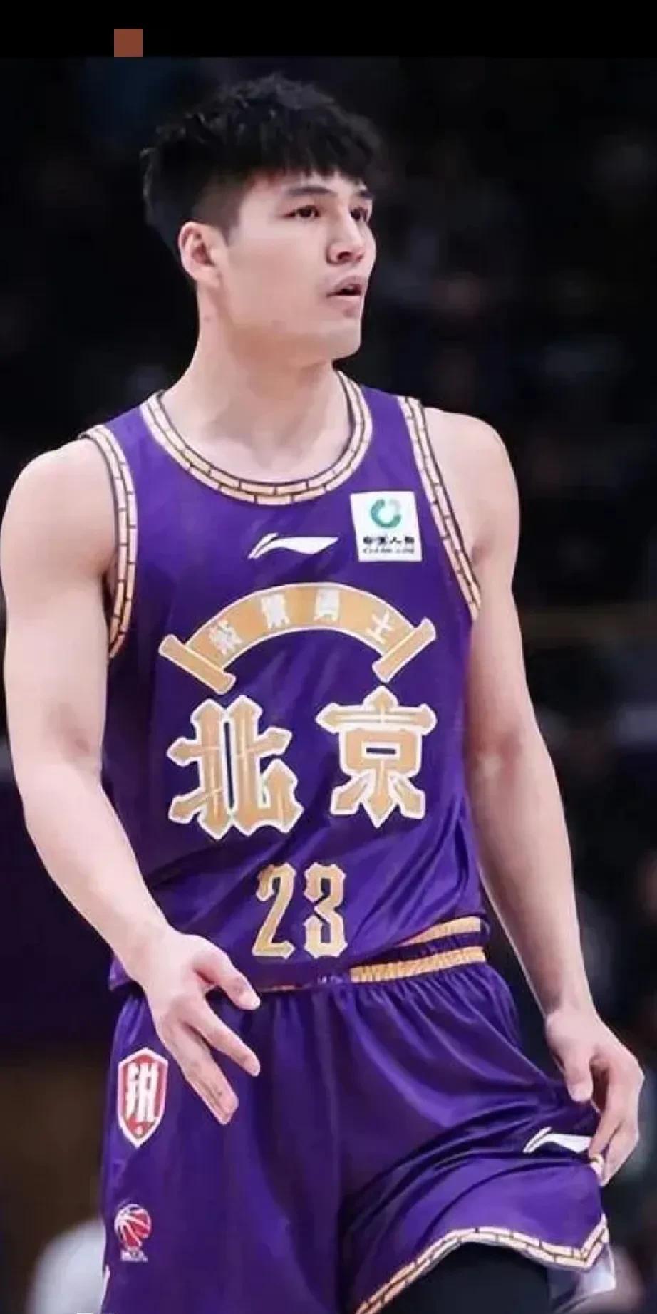 大家放心，陈国豪不傻，王少杰就是自己队友去的广东队，看看王少杰去了广东队的命运，