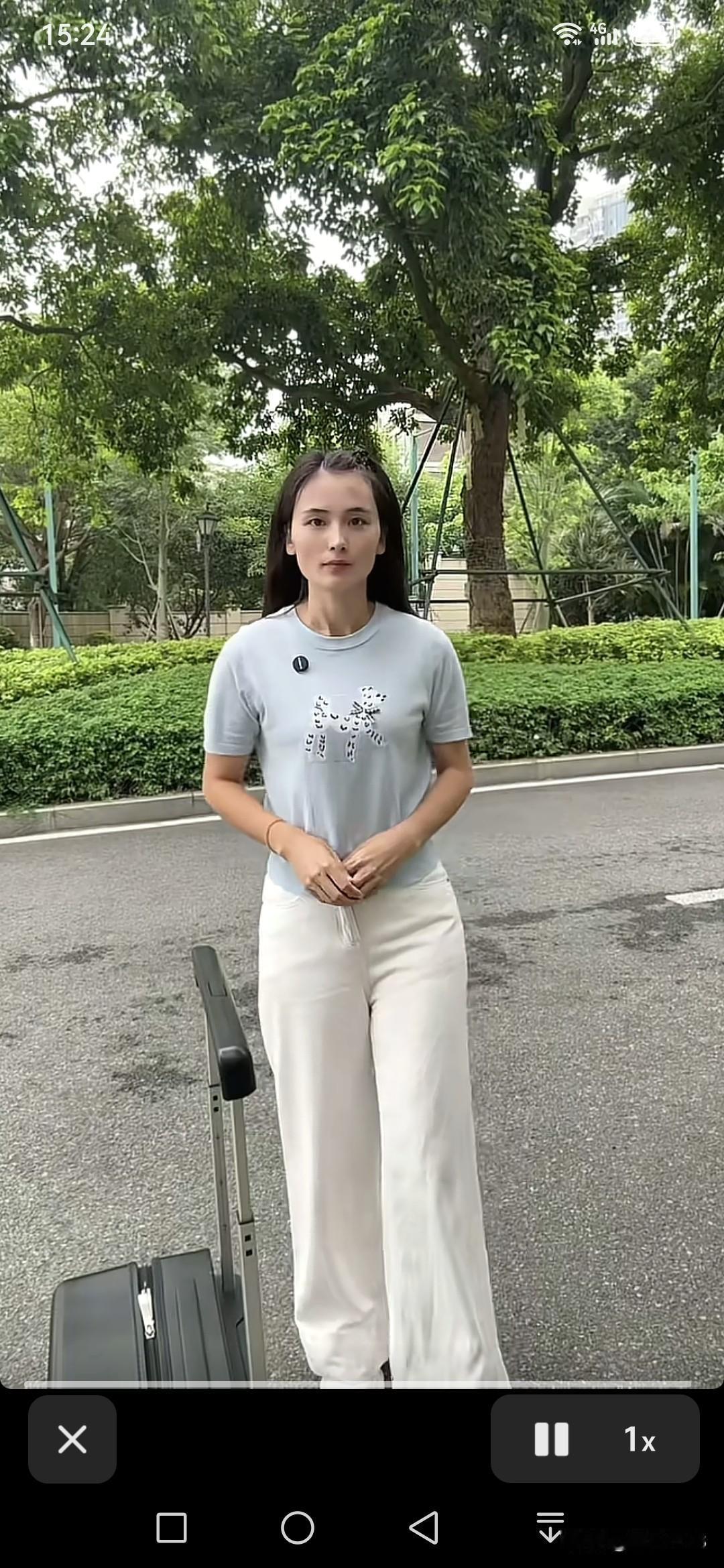 瑾汐的家乡莆田发生了大暴雨。瑾汐自己家地势比较高，没有处在危险之中。瑾汐又被困在