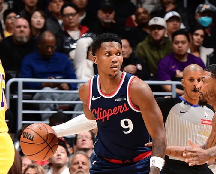 送走哈登以后，快船才明白，真正能帮伦纳德减压的，根本不是顶级组织大师。 哈登