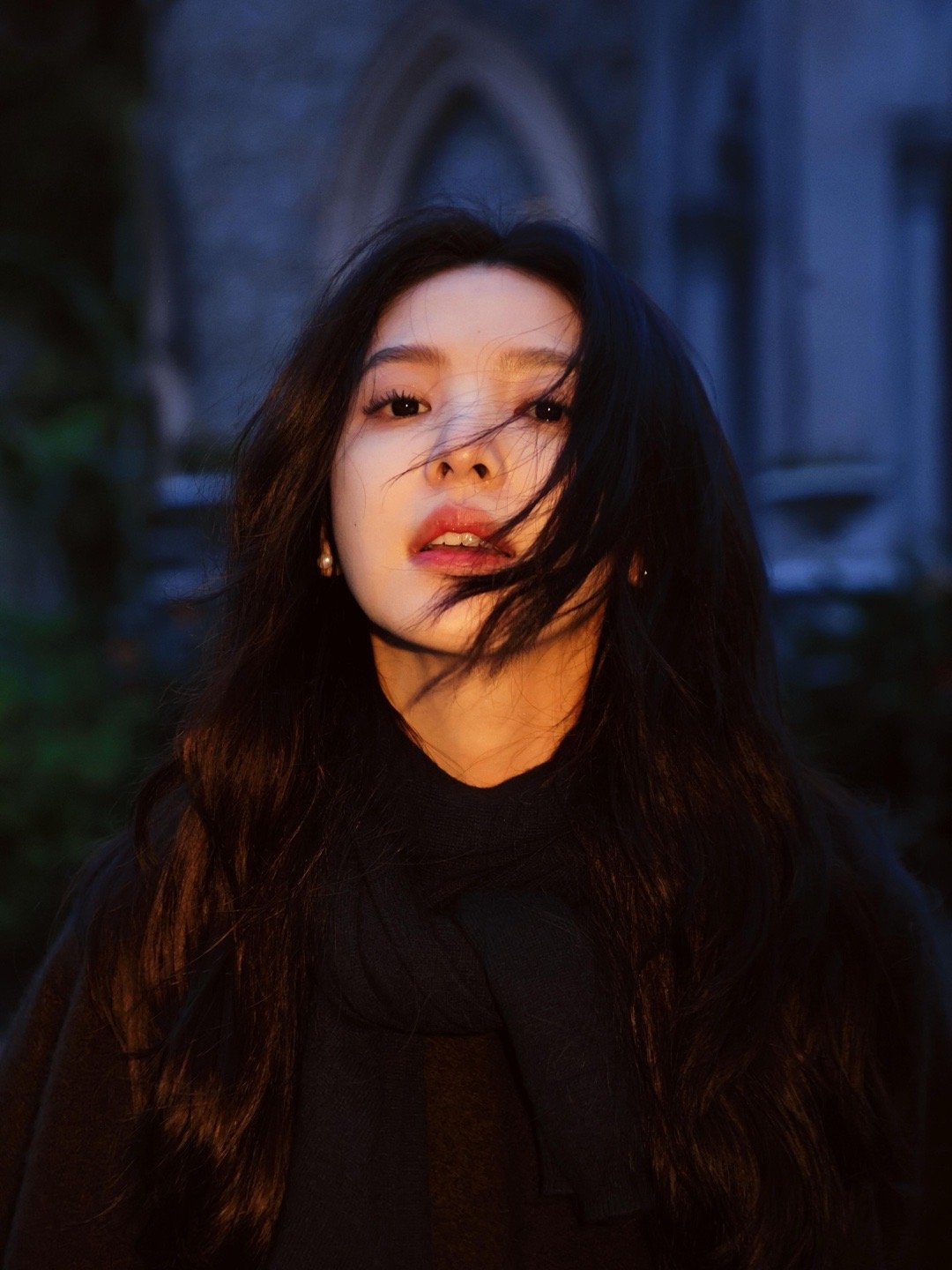 旅行照就像章若楠这样拍！