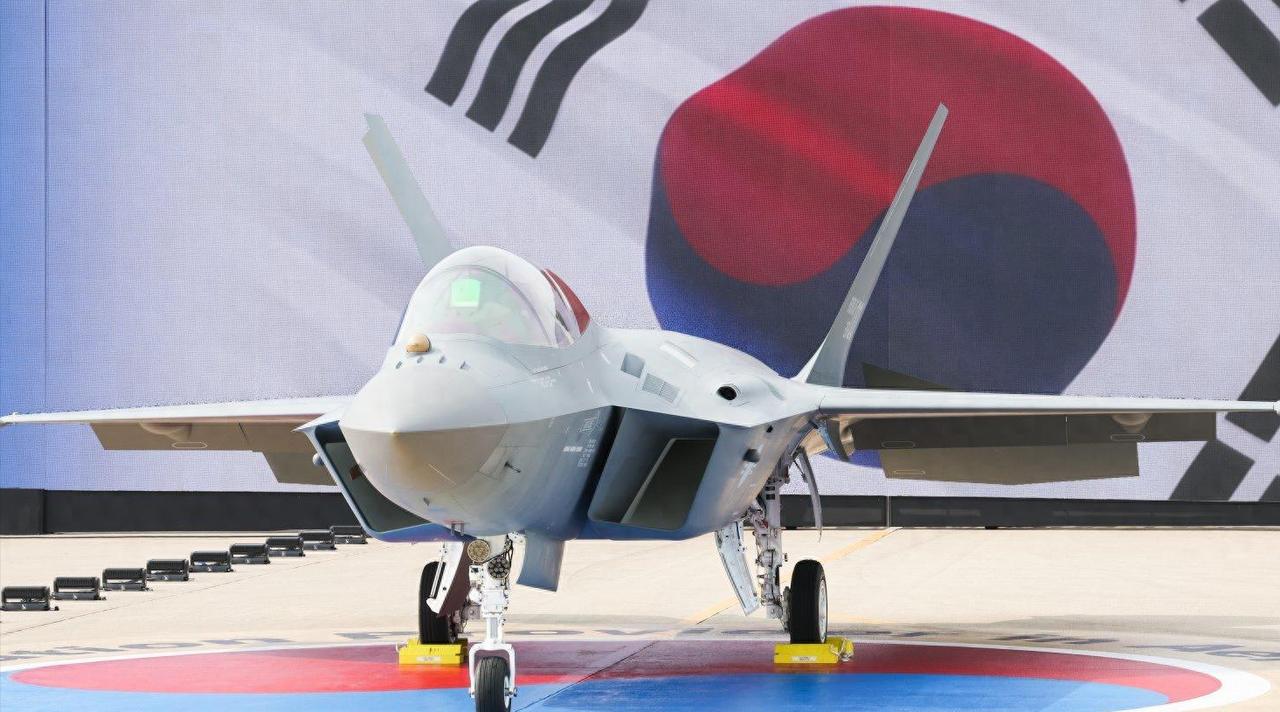 1.6万砍到6千，见印尼拖款韩国不再退让，要拿5号原型机抵账2026年4月初