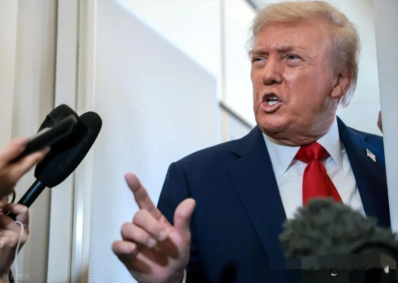 中美暂停50%穿透性出口管制规则一年，最尴尬的当属荷兰。作为美国科技遏制盟