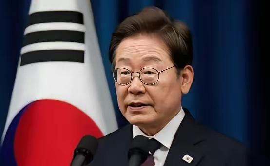 李在明可能是韩国历史上最厉害的总统之一，因为他亲手终结了韩总统的“心腹大患”——