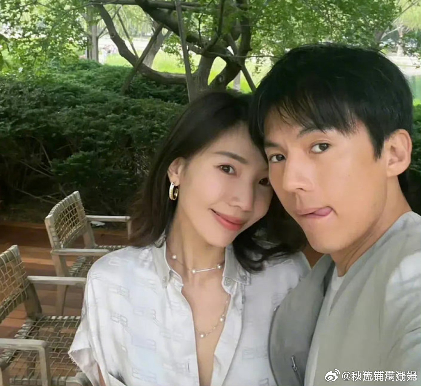 曝宋宁峰出轨有娱乐自媒体曝宋宁峰出轨，还晒出部分聊天记录。不做评判，等当事人回应