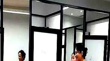 朱媛媛生命最后那会儿，最挂念的不是爸妈，不是工作，而是颤颤巍巍拉着老公辛柏青的手
