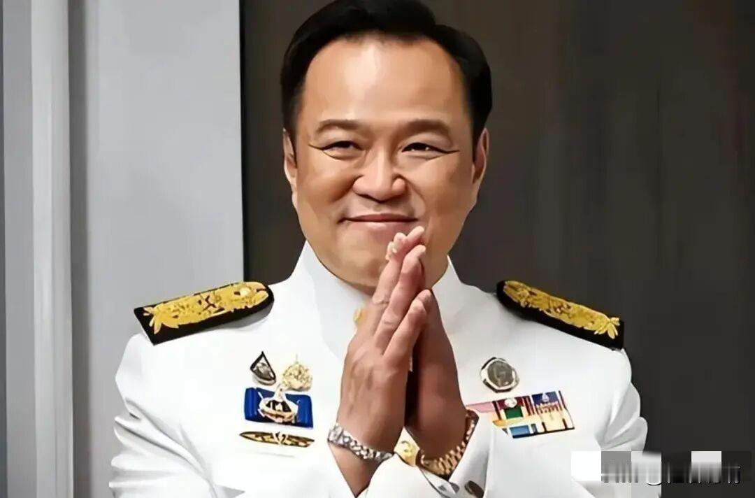 调停失败，泰军公布目标，要把柬埔寨彻底打残，中方送泰柬两句话最近，泰柬边境又打