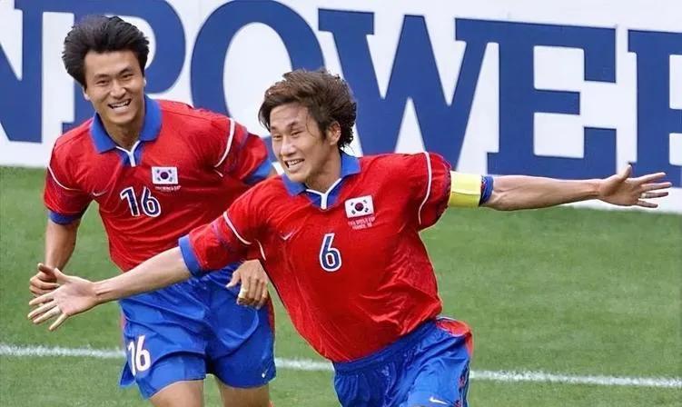 还记得1998年世界杯的韩国队吗？或许那届世界杯是韩国参加世界杯的成绩是最差的