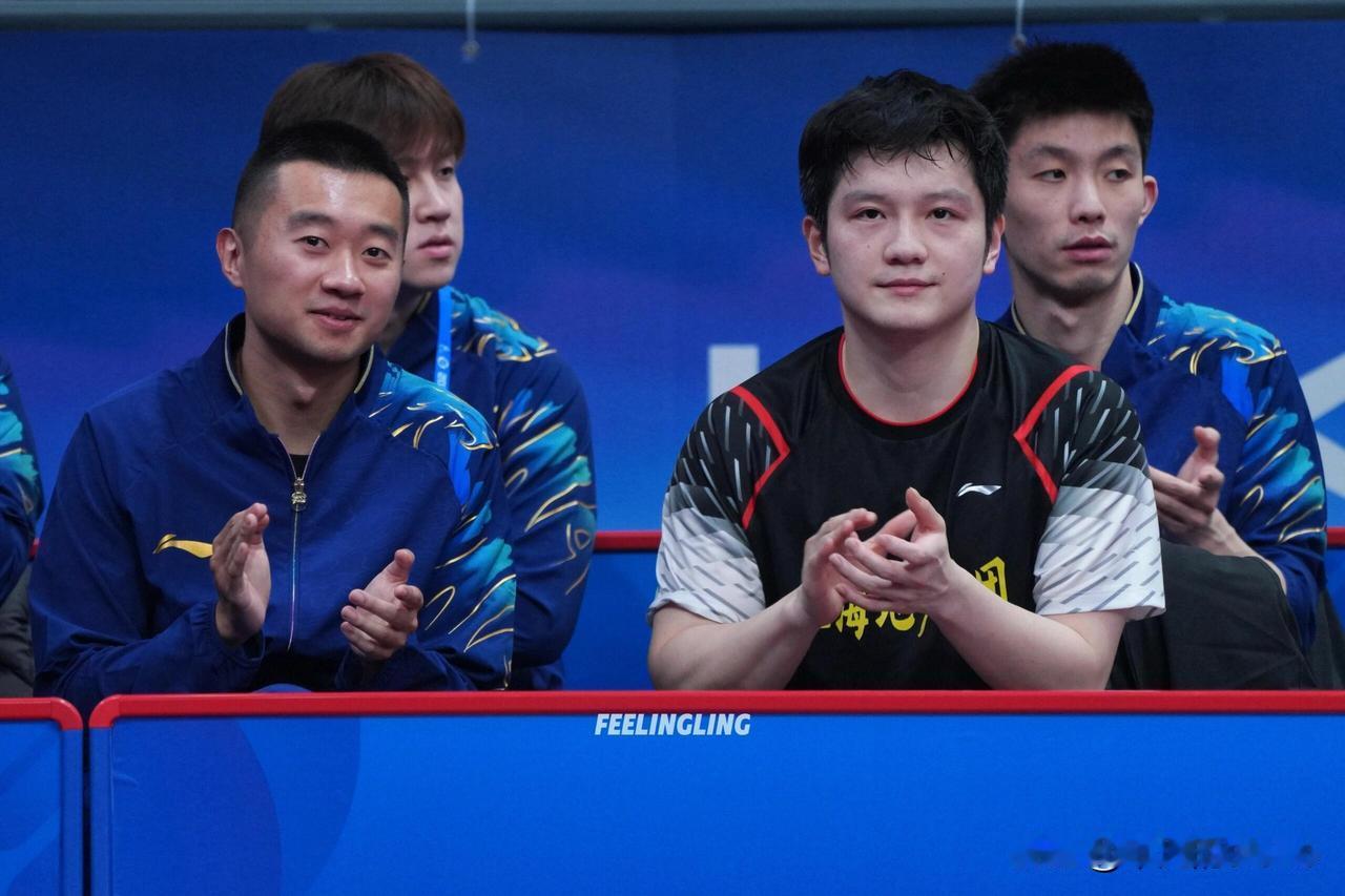 1月25日，周恺开通抖音账号，粉丝关注量已突破1.2万，他关注了9个人。我才