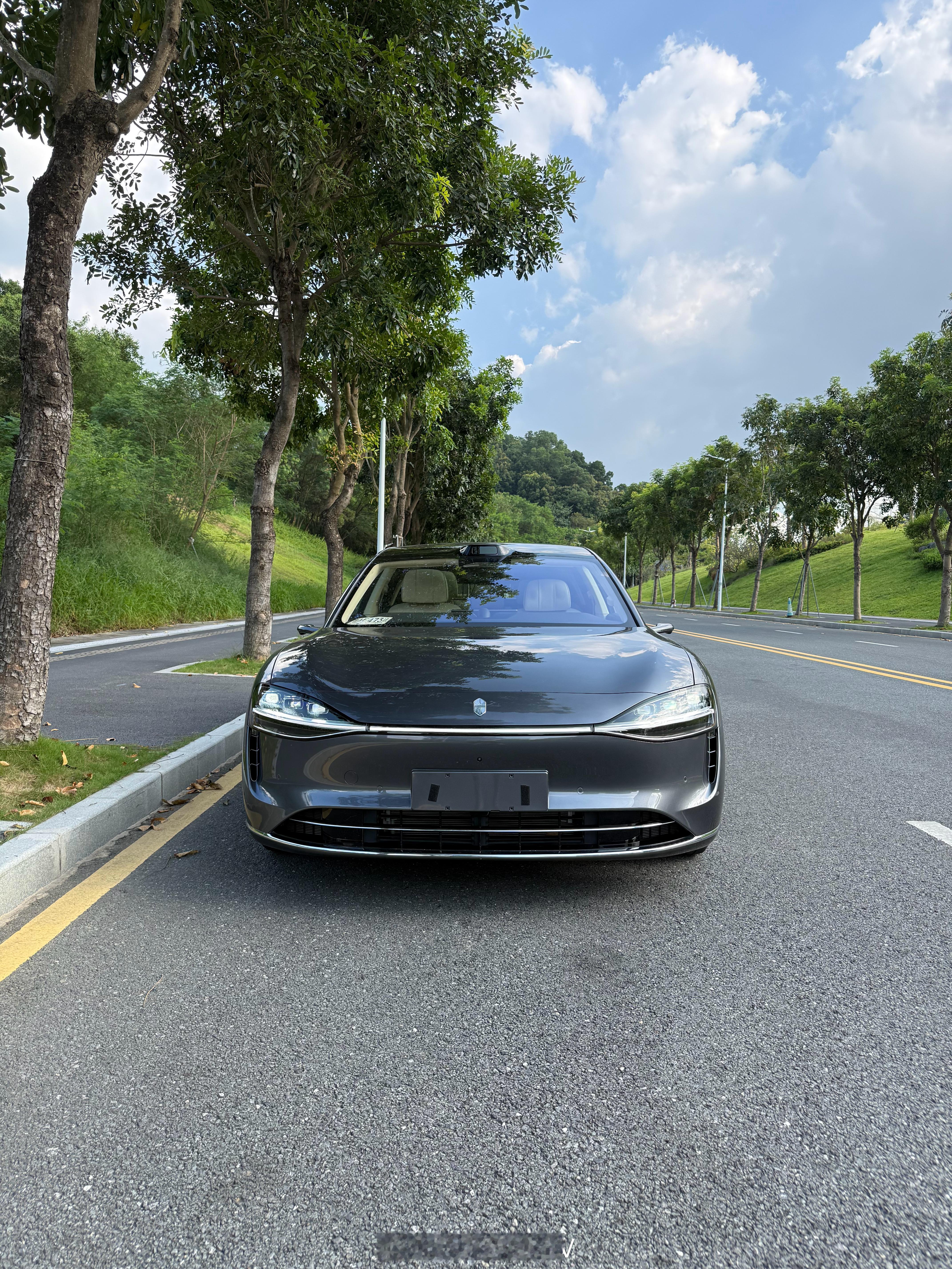 旅行车，谁能拒绝这个帅车评精选日常分享汽场全开享界s9t​​​