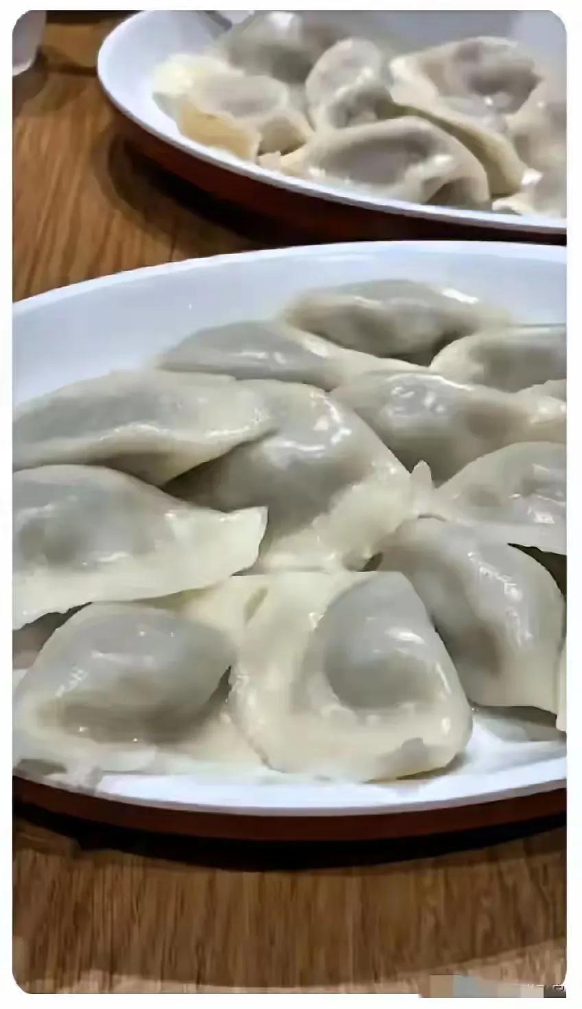 北方人喜饺子，南方人，特别是两广人，对饺子大都没多大爱好。虽然偶尔也吃，但终究不