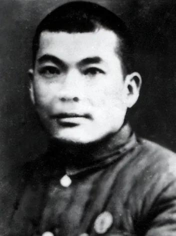 1945年，军统第一杀手牛子龙在西安监狱连杀11人，成功越狱。戴笠得知后暴怒，下