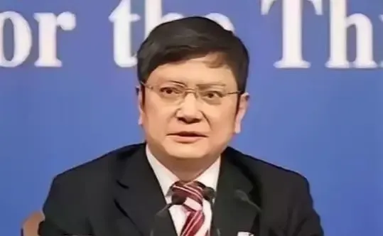 “浙大教授”郑强曾说：“中国是人口大国、劳动力大国，人工智能要是把劳动力废了，社会可能会混乱。人工智