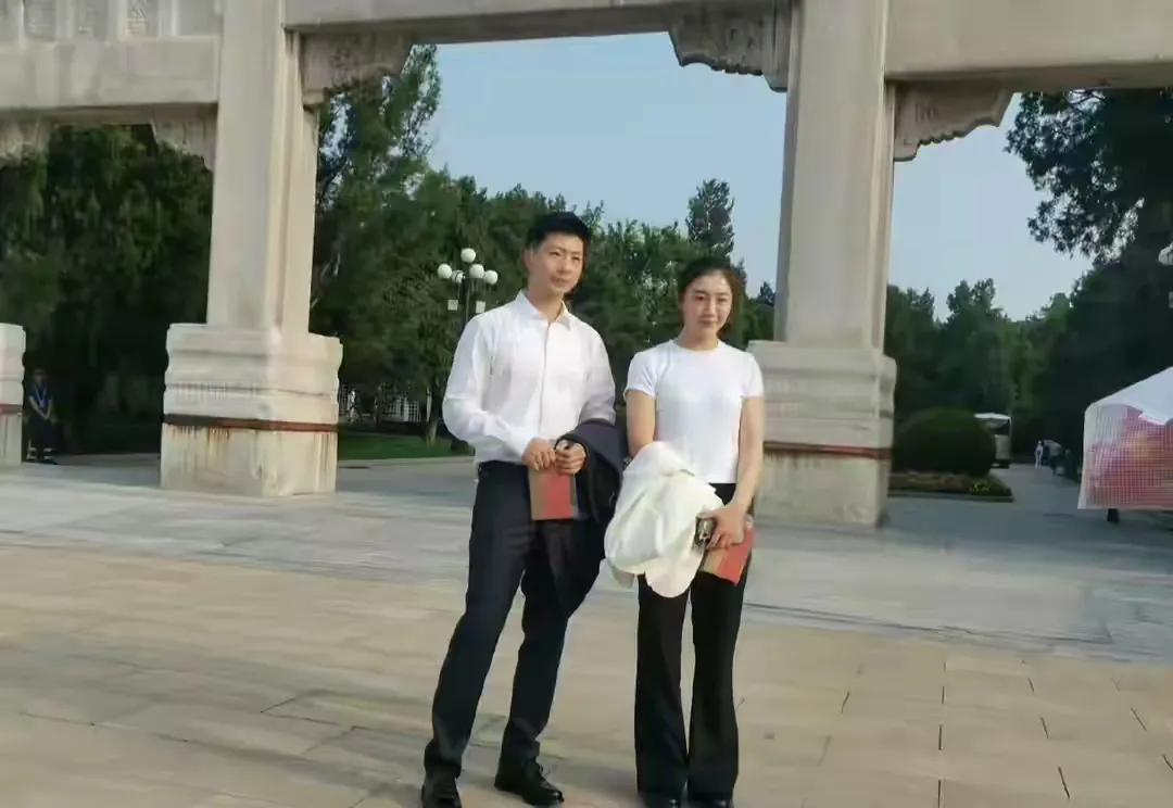 马龙才是人生最大赢家，两口子低调生活，儿子不读国际学校读公立看到马龙一家的日常