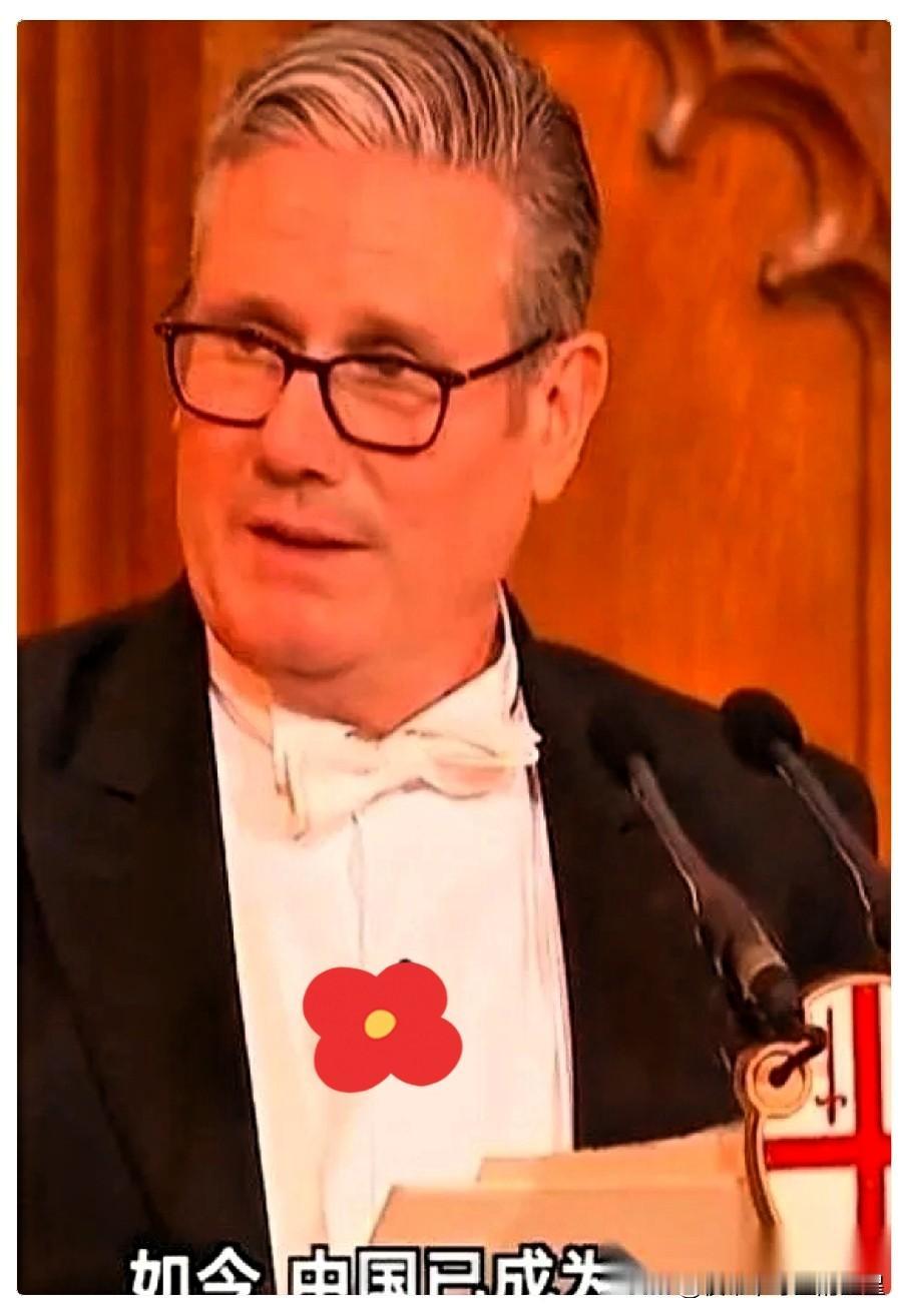 英国首相，终于当着全世界的面，把那句心里话给说出来了。他说，中国，是世界三大强