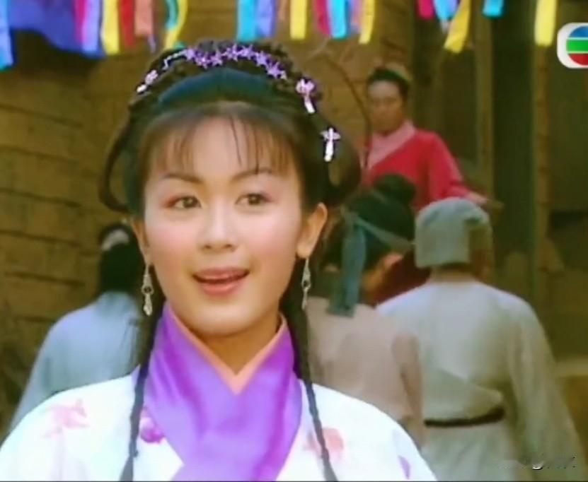 曝TVB女星唐宁精神有问题拿刀割伤自己！离婚后带孩子患有抑郁症，经纪人起诉她违