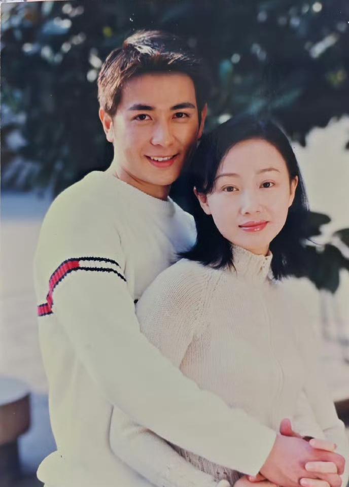 保剑锋起诉黄慧颐引发热搜，娱乐圈也是沸沸扬扬。谁是谁非无法定论，只是如此浪费公共