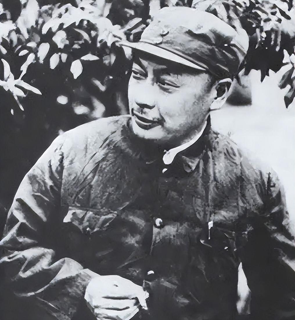 山东诸将不服粟裕指挥，毛主席为此犯愁时，陈毅献上一计迎刃而解！1947年初，华