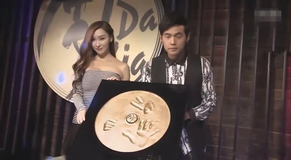 周杰伦大概率是不会回应卓伟的，原因很简单，不是这件事是真的，也不是他心虚，根本原