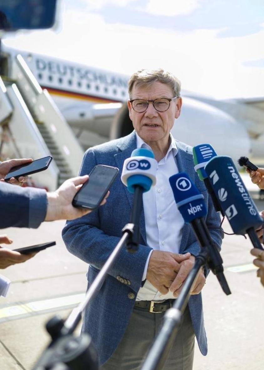 德国外长竟说中方搞“侵略”，中方立刻打出一记重拳，德方傻眼：怎么不惯着自己了。