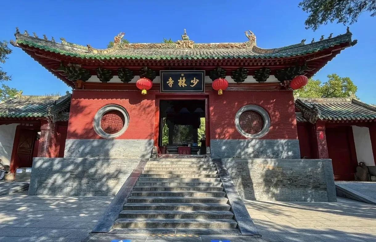 白马寺方丈接任少林寺主持，是提拔重用还是平级调动？白马寺虽然是佛教传入中国后的