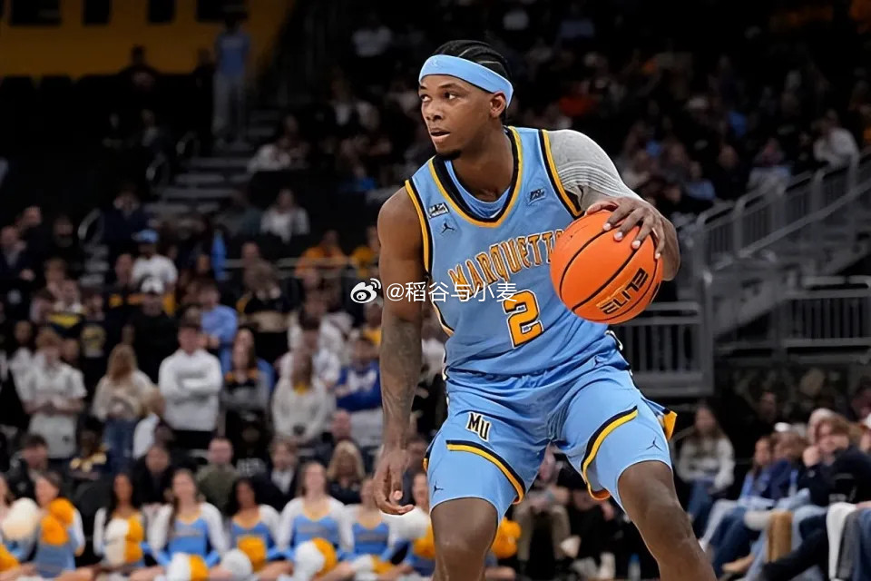 根据TheAthletic记者LawMurray的消息，洛杉矶湖人在训练营前