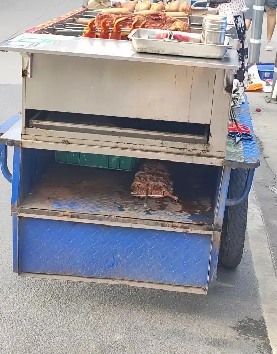 看到这那瞬间以后我再也不敢吃了[捂脸哭]