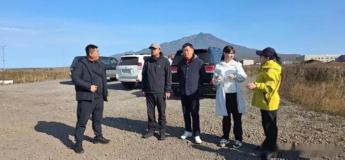 中方登岛给普京面子，日本不配得到中国半点客气！​​很多日本媒体气急败坏，大肆炒作中方登俄日争议岛屿，