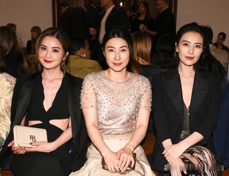 三位美女的合影里，最有气质的竟然不是郭晶晶，也不是高圆圆，而是平时看起来长相一般