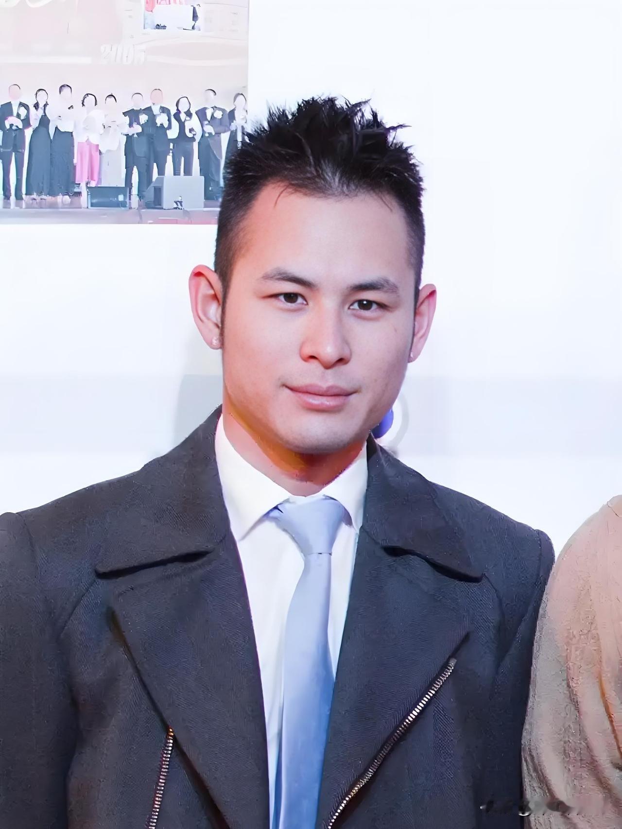 杨受成小儿子杨政龙拿下“慈善新锐”父亲在为巨额债务焦头烂额儿子却在深耕