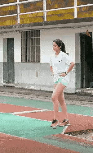 体育运动身材好