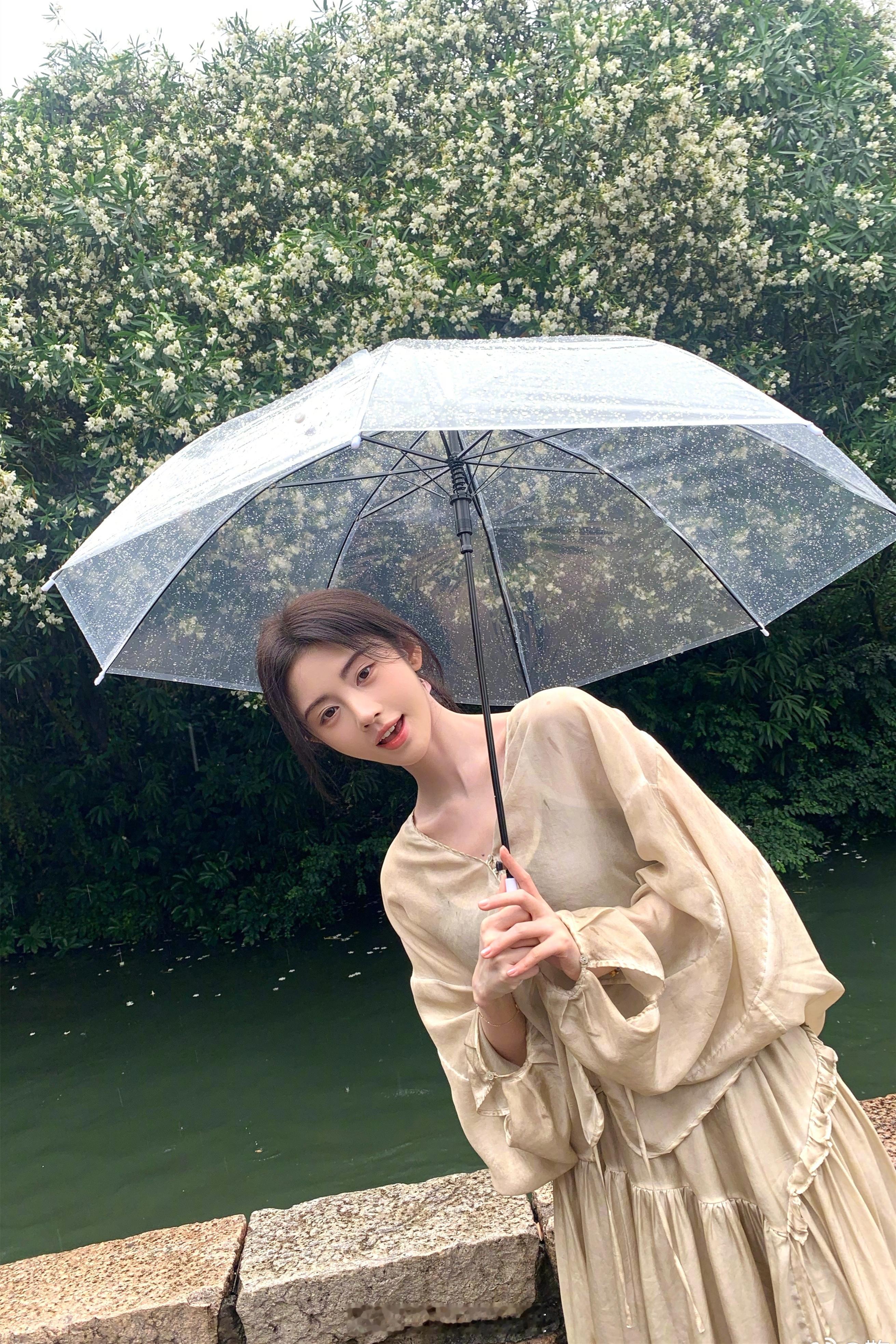 鞠婧祎烟雨江南​​​