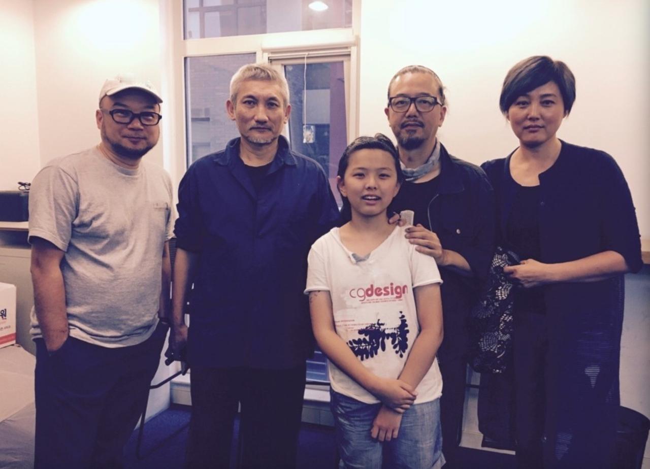 张延当年在香港发展时间不算长，而且还是以实习生的身份在TVB拍戏，但是因为长得漂