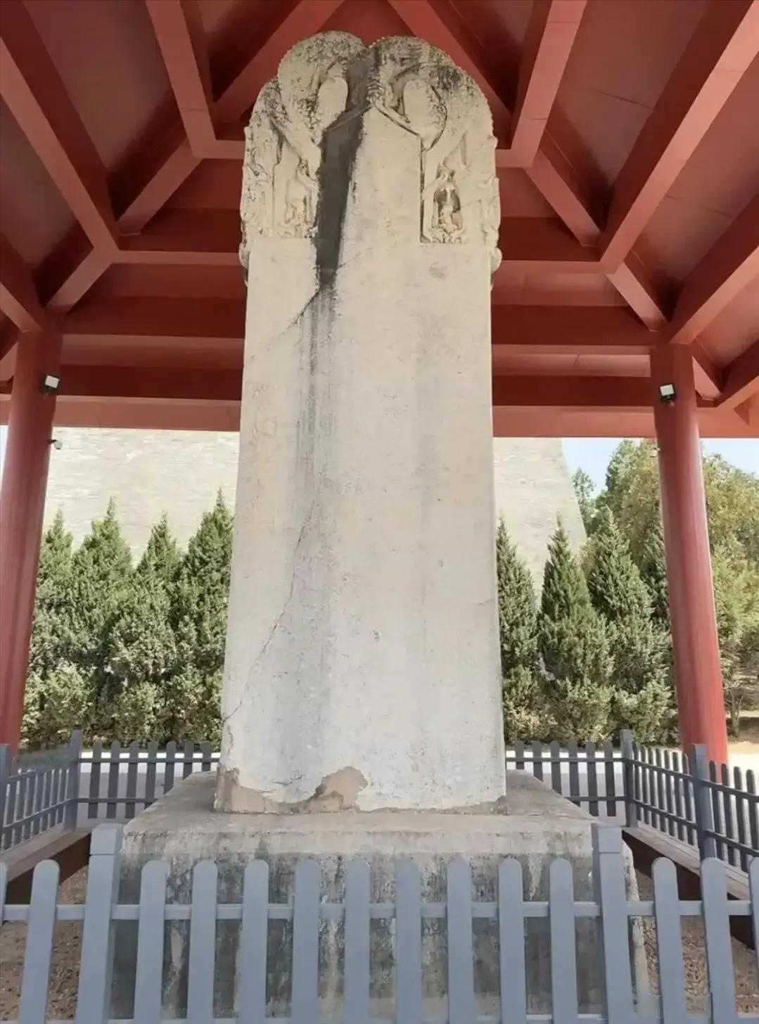 武则天无字碑盖亭引起大家如此强烈的反应，无非就这两个问题！好好的一个无字碑，矗