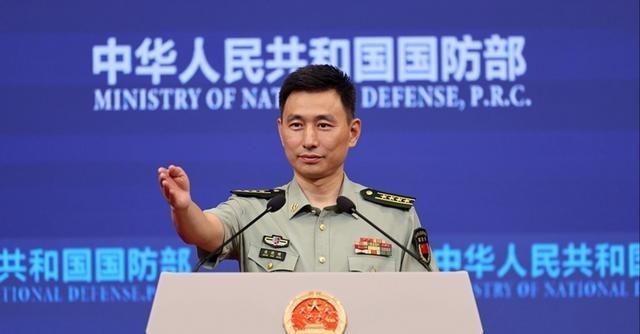 中国国防部曾向全世界发出重磅通知。真正值得关注的，不是8月27日国防部记者会上某