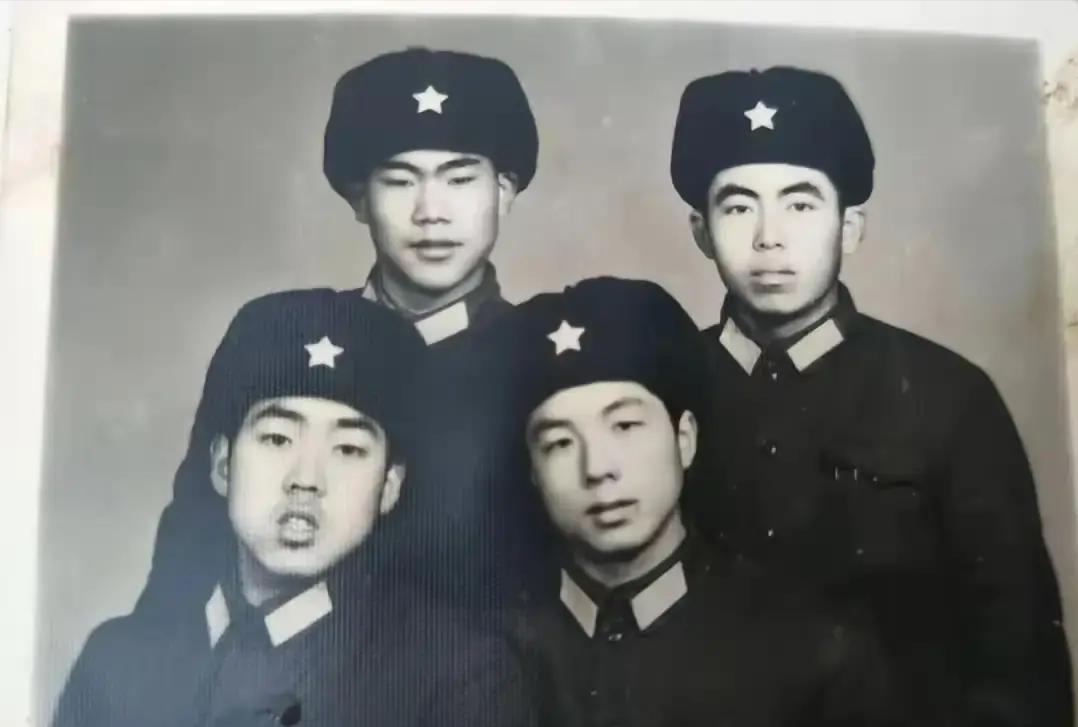 1976年，知青张连成不顾父母反对，娶了农村姑娘，10年后，带3孩子回来