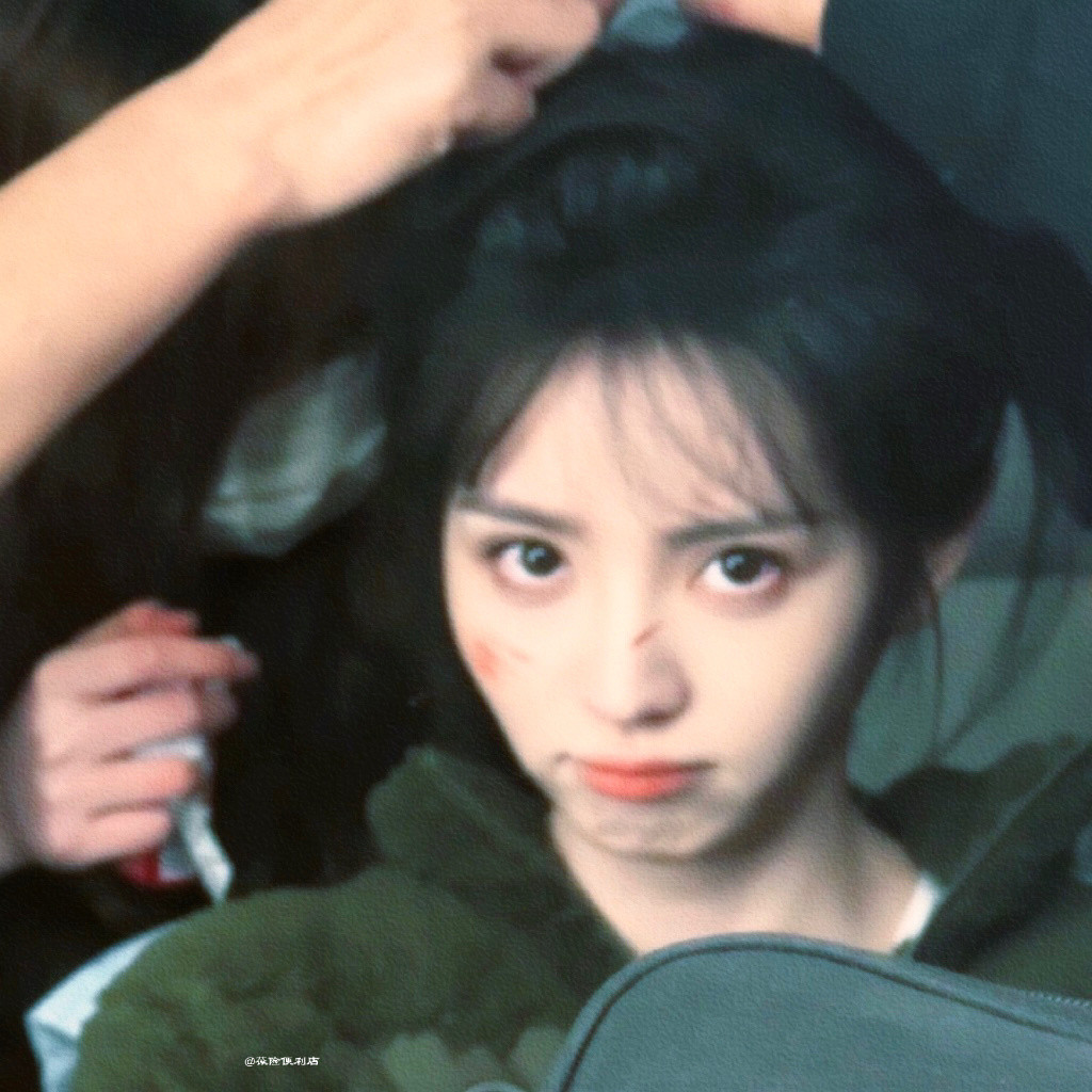 我是你最可爱的小猪包对吗田曦薇吃点漂亮樊